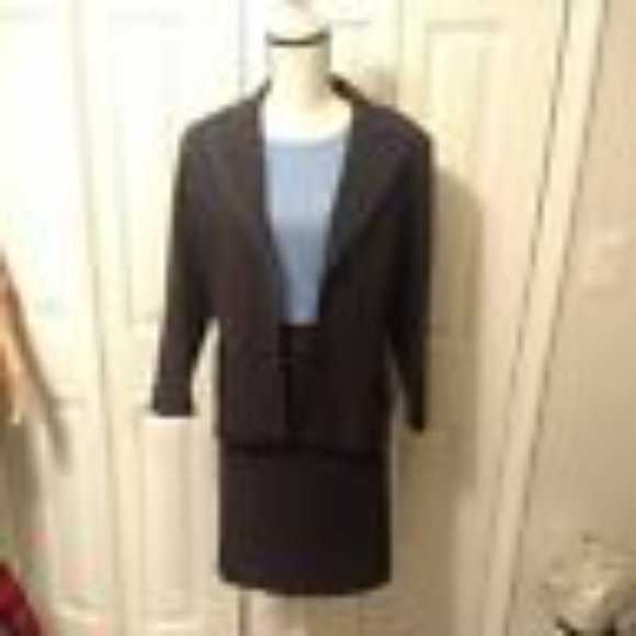 Alyn Paige New York 2 piece women's Gray and Blue trim skirt suit lined Sz 15/16 - Picture 4 of 11